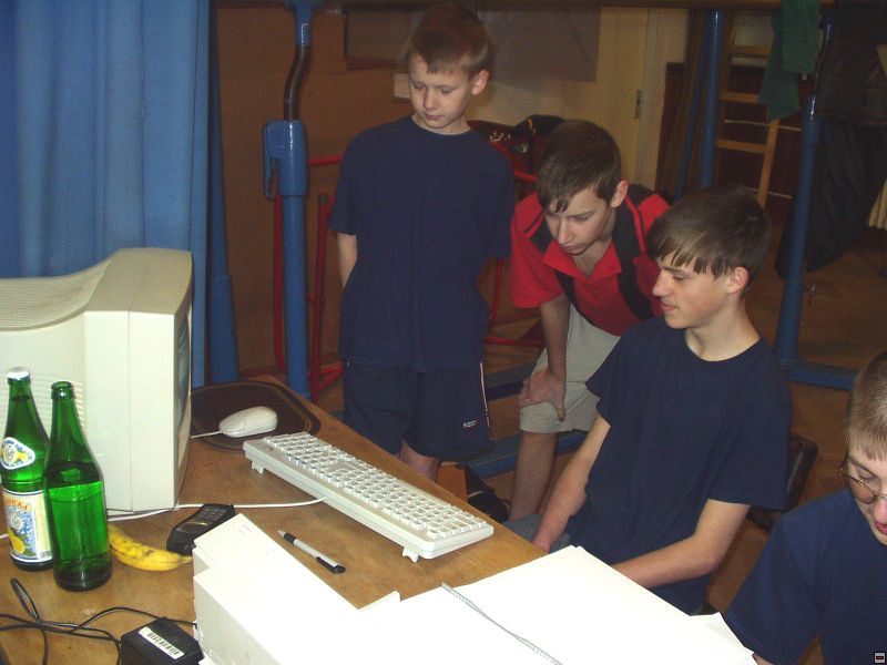 img00037.jpg